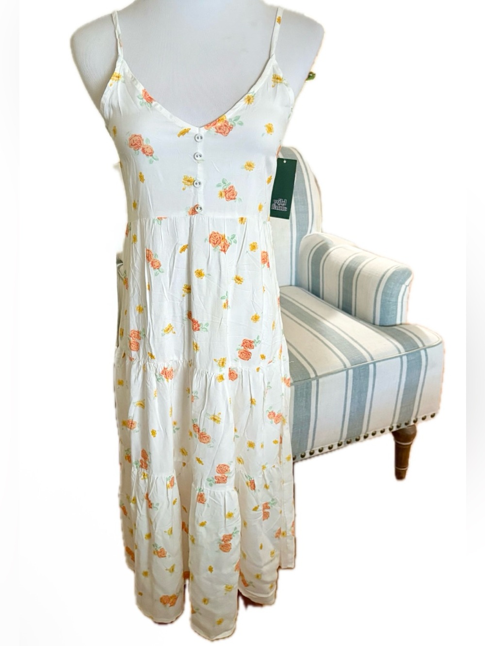 wild fable Sleeveless tie back Tiered White w/Orange and Yellow Floral Print